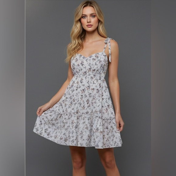 White Ditsy Floral Ruffle Hem Dress - Picture 1 of 8